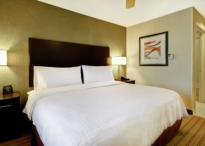 Homewood By Hilton Worth West At Cityview Hotel