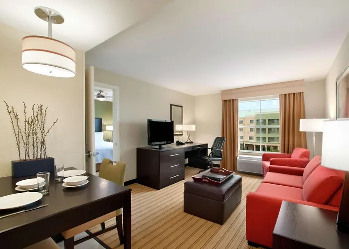 Hotel Homewood By Hilton Worth West At Cityview 3*