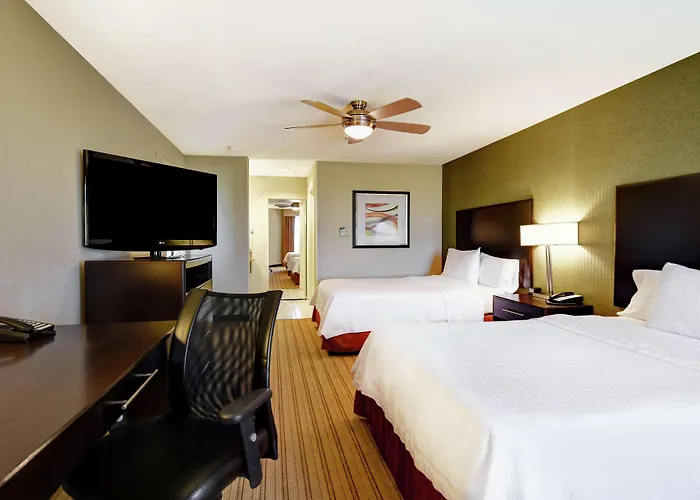 Homewood By Hilton Worth West At Cityview Hotel